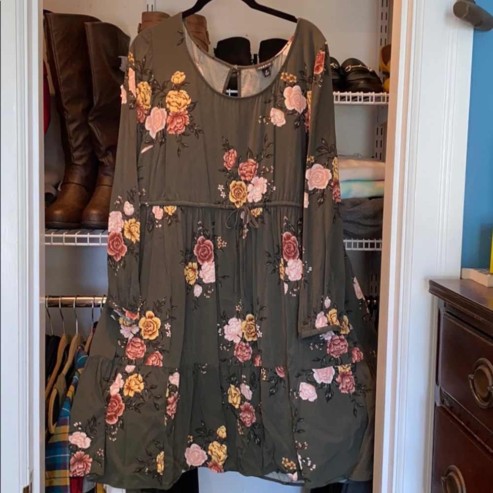 Torrid long-sleeve floral dress
